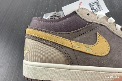 Taupe Comfortable  Haze 568 SE DN1635- Jordan Low 1 Craft 121 0731